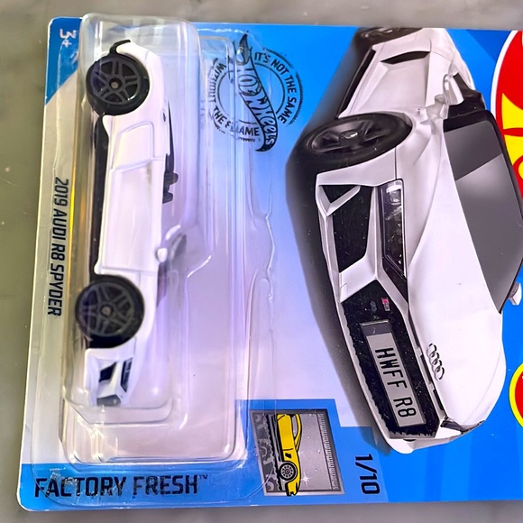 Audi R8 Spyder - Picture 3 of 12